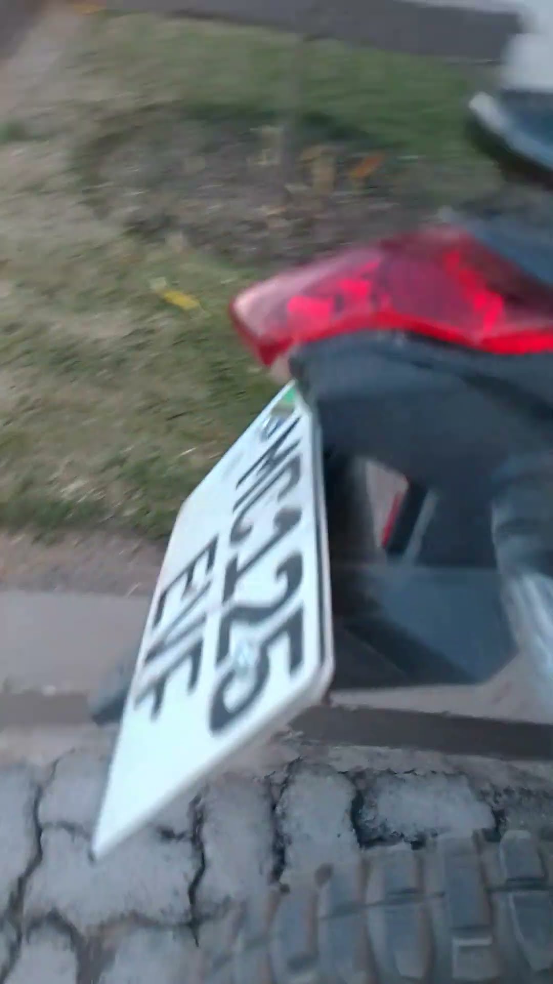 Mein chinesisches Motorrad nach 5000 km durch Afrika - YouTube Mein chinesisches Motorrad nach 5000 km durch Afrika - YouTube