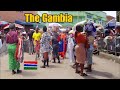 Offener Afrikanischer Straßenmarkt 4K Ansicht Von Tippa Garace Bakoteh Gambia Im Jahr 2026