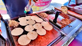 Mexican Street BREAKFAST || TACOS Right On The Streets Of MÉXICO