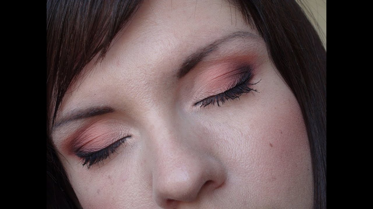 Макияж в технике диагональ (палетка Atelier 19)