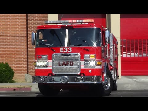 LAFD Engine 33 & Rescue 33 Responding