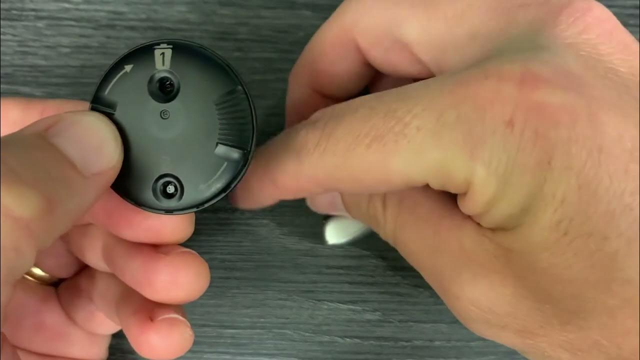 How to change wax guard/ filter Phonak Hearing Aids YouTube