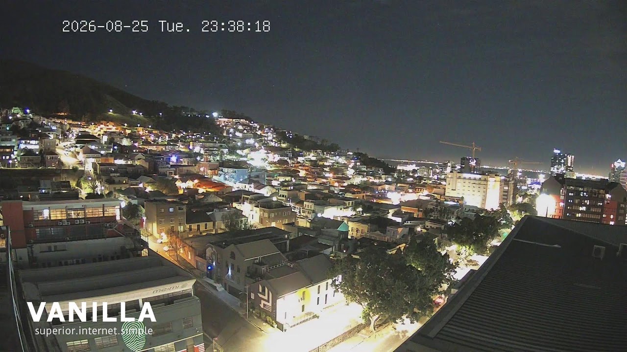 Live camera view of Table Mountain in Cape Town, South Africa