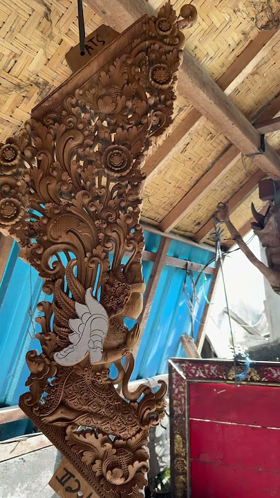 Ukiran Bali .. Canggah Wang Dedari