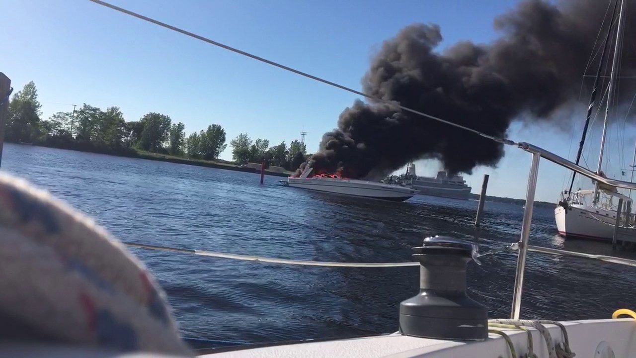 Powerboat burns next to my boat.