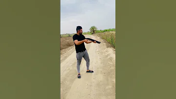 رمي بم بكشن حجم 5 طلاقات Cricket Dog Fishing Gun Money Pistol Rabbit Bubunnyrabbit Shorts 