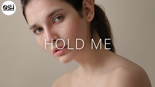 Youth In Circles & Fendy Cisneros - Hold Me (feat. Daye) lyrics