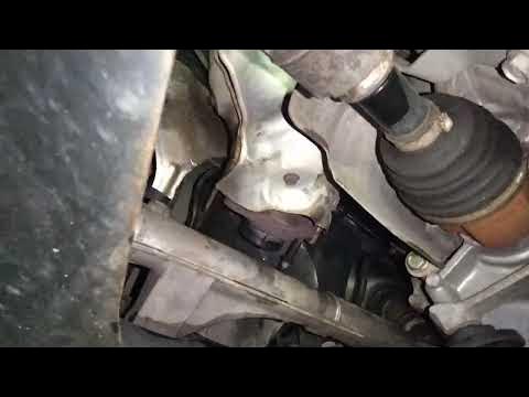 2015 Nissan Sentra exhaust leak diagnosis - YouTube