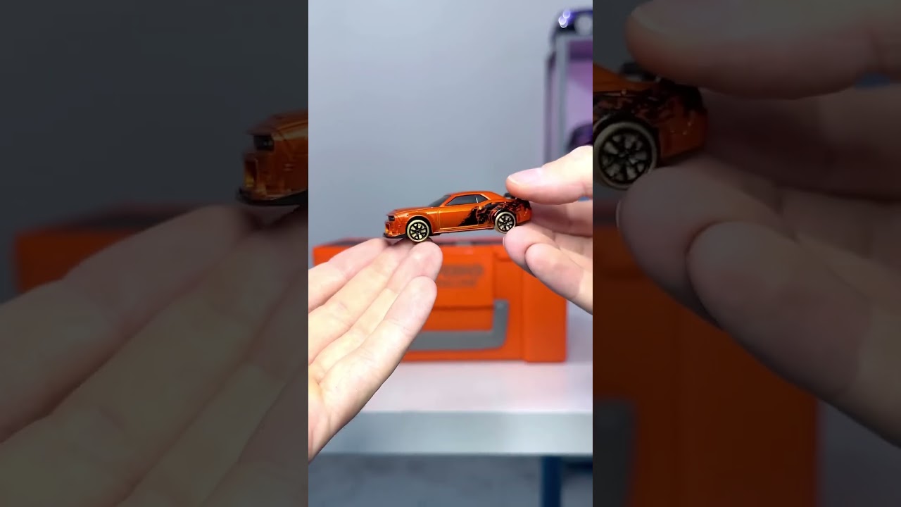 Tiny but powerful — this RC car drifts on your desk! 🌀🔥