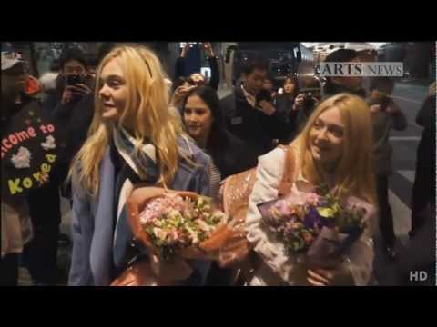 Video: Si Dakota at Elle Fanning ay nasanay sa katanyagan