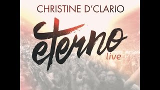 Video thumbnail of "Christine D'Clario | En EL Trono Esta [Live] | Lyrics"