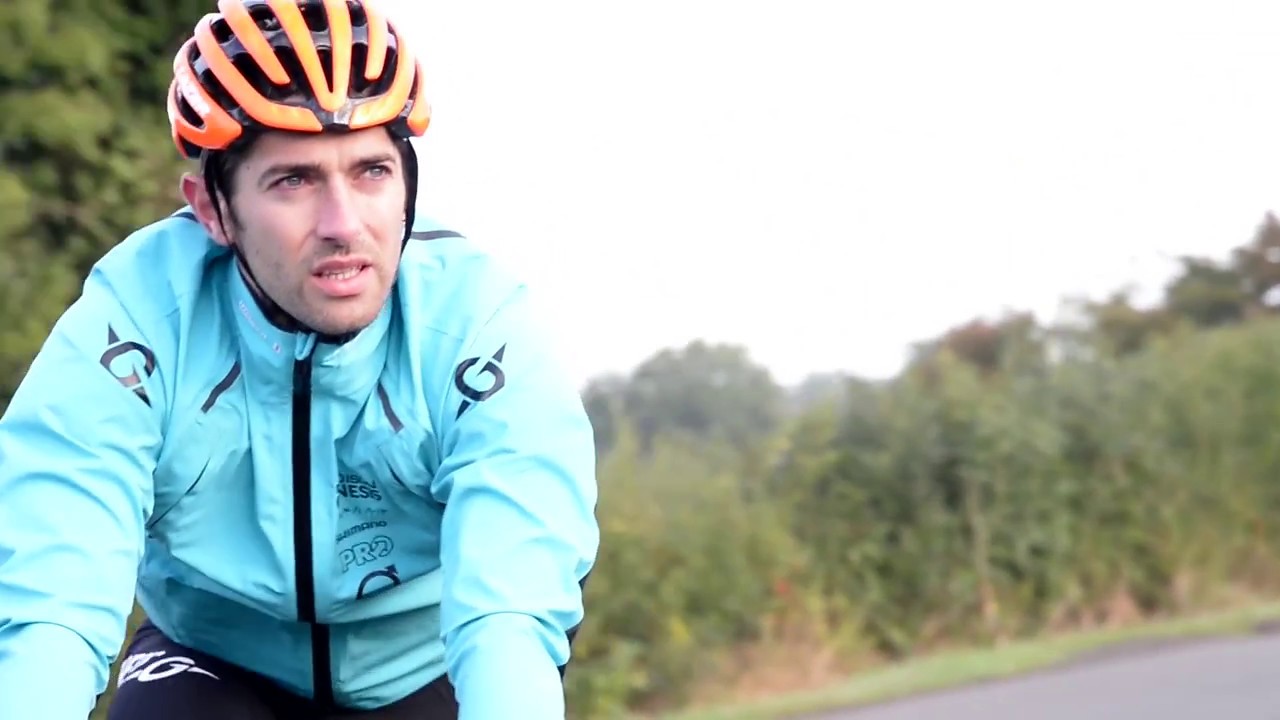 Steel returns to pro cycling