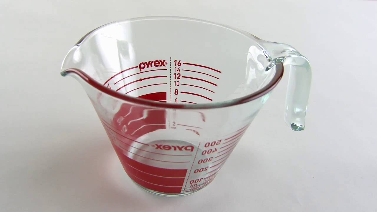 Pyrex 8 Cup Glass Measuring Cup 