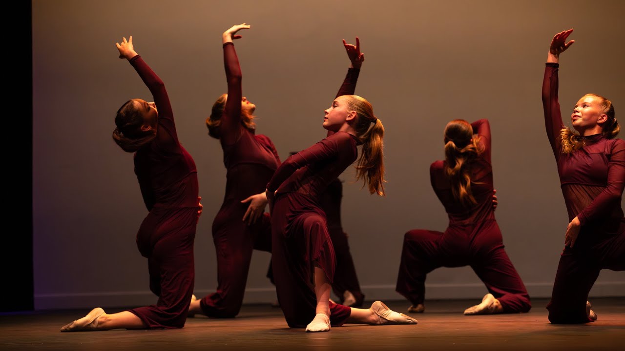 BALANCE - Contemporary