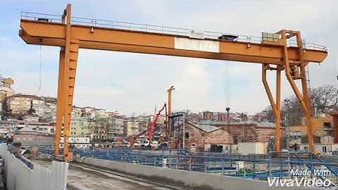 Design of gantry girder