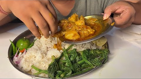 Tasty 🤤 Pork Curry with rice thaali eating show