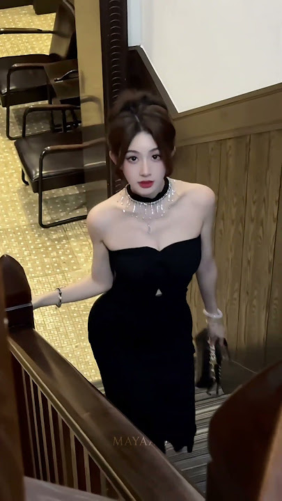 Beautiful Asian Girl | 霸道王 | #shorts