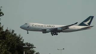 Cathay Pacific Cargo Boeing 747-400 B-LIB Landing London Heathrow 09R