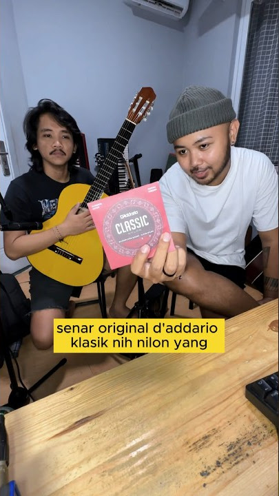 Gitar Murah Pake Senar Mahal