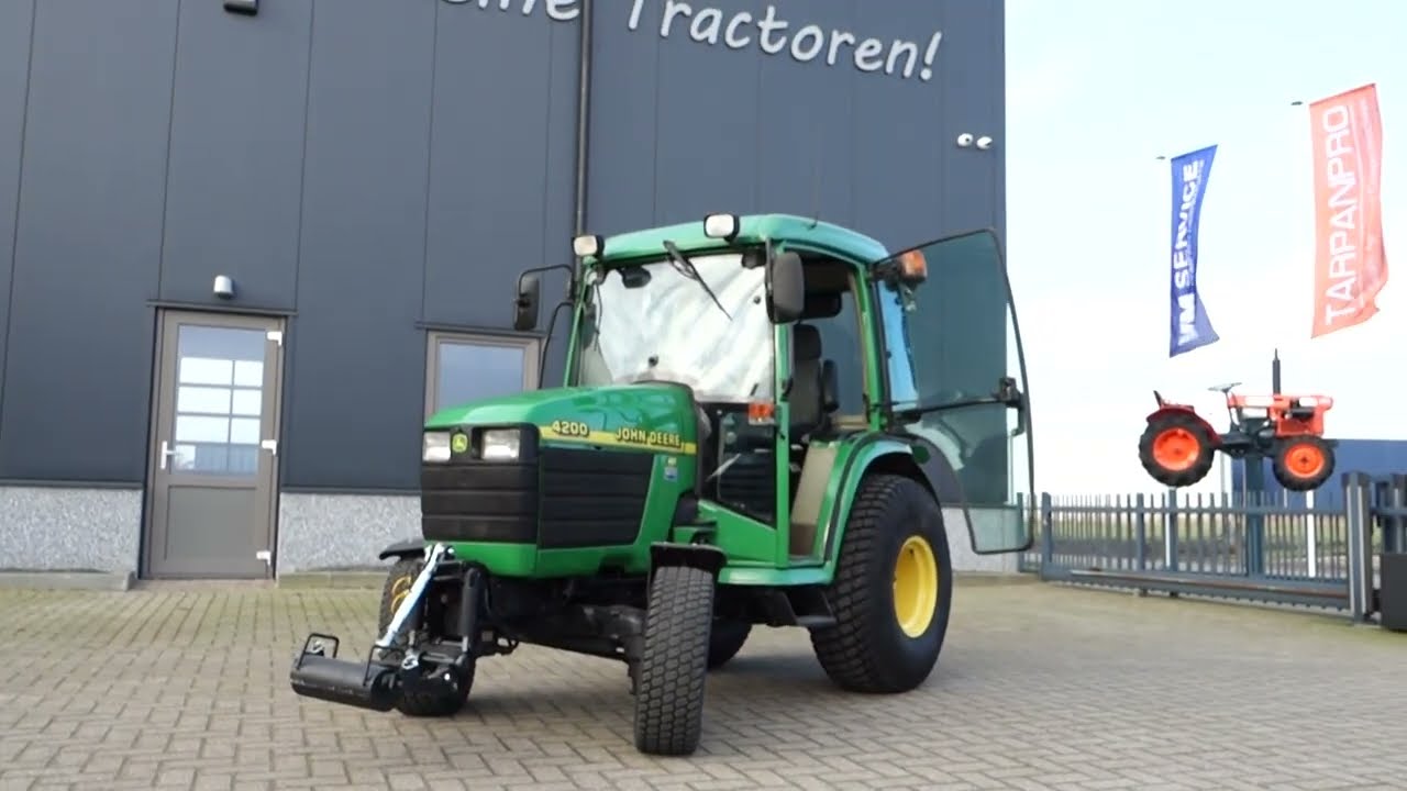John Deere 4200 4wd HST / 5371 Draaiuren / Fronthef + PTO