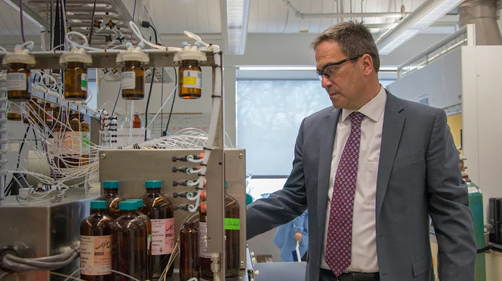 Chad Mirkin '86 - Emerging Healthcare Innovations ...