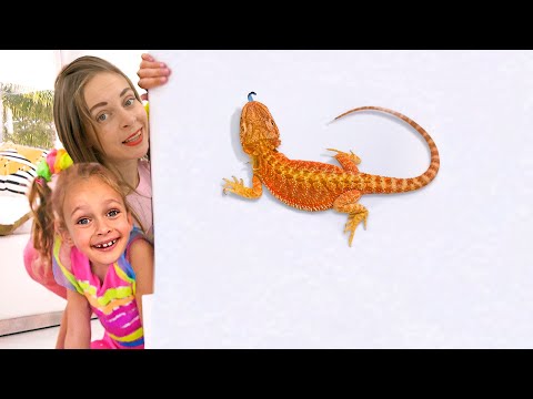 Майя играет с палочкой и превращает маленьких в больших