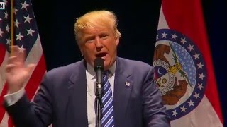 Donald Trump, In The Flesh & Waiting For The Worms - - Pink Floyds The Wall Mashup Resimi