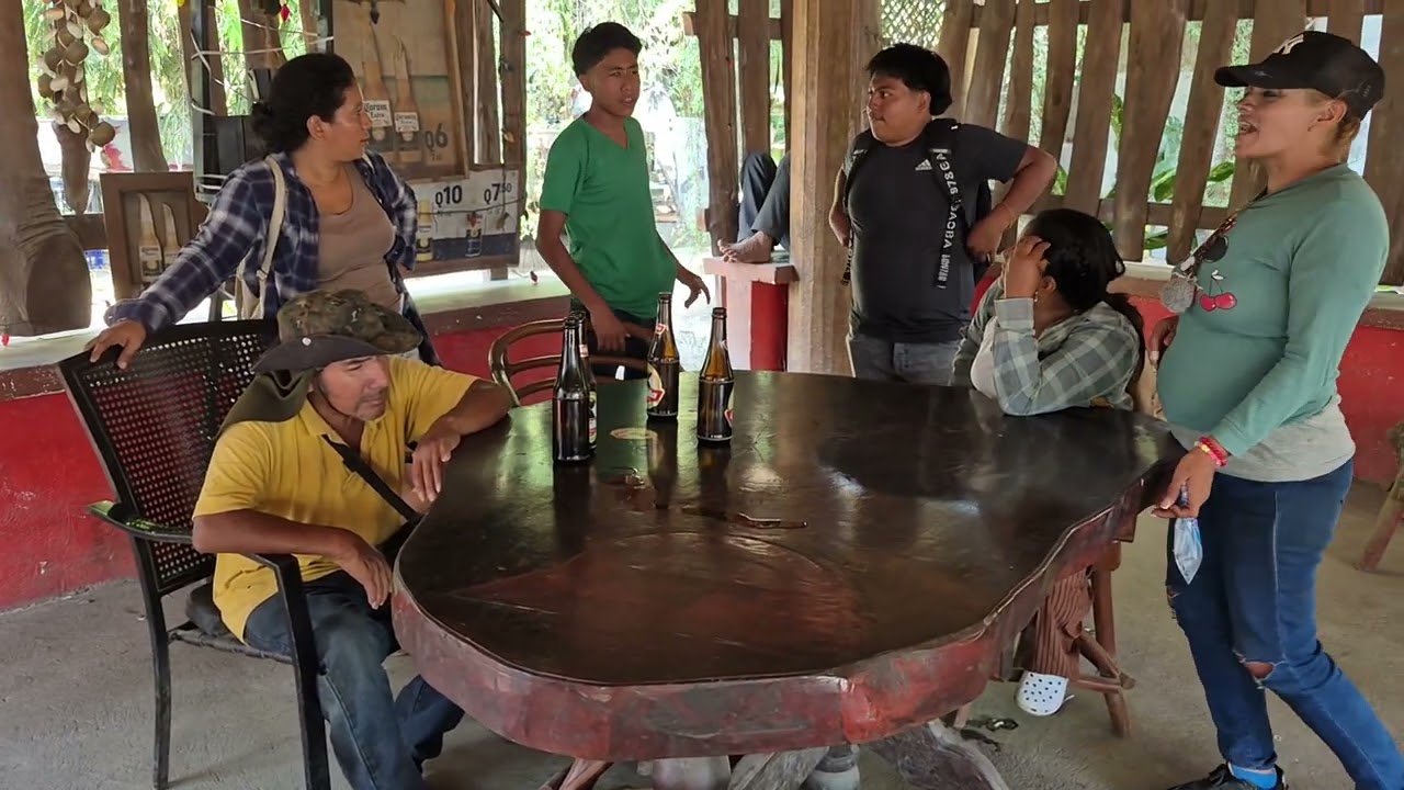 VITAMINAS bien bpl0 empezó a loque4r quería p3.g4rle a todos🤬