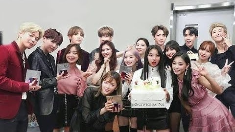 BTS REACT TO TWICE😱 TAEHYUNG DANCING TO TWICE‼️💜 [FULL VIDEO] #btsreact #jimin #v #sana #reaction