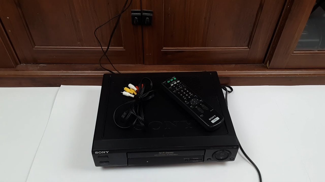 Sony SLV-688HF 4-Head Hi-Fi VCR 