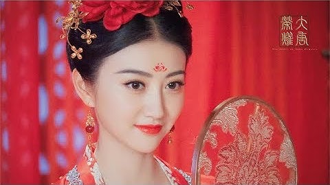 Những tân nương xinh đẹp mê hoặc trong trang phục đỏ MV