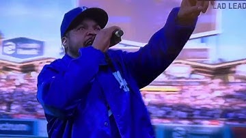 Icecube opens up the World Series Game 2