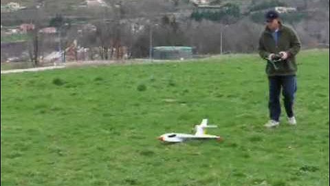Maiden flight Polaris RC