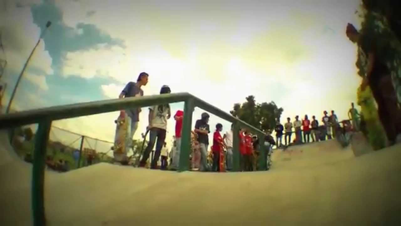 ROYAL SKATE SHOP EPISODIO #1 2013 VILLAS DE GRANADA