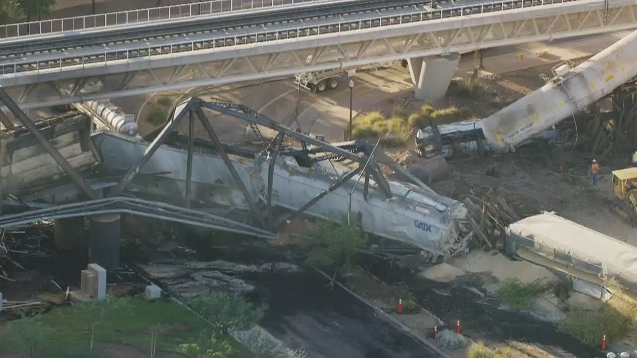 Investigators working to find cause of train derailment, bridge ...