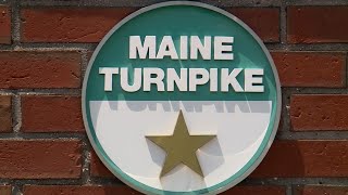 Multiple lanes on Maine Turnpike south in York blocked after crash