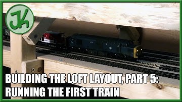 Building the Loft Layout, part 5 - Running The First Train