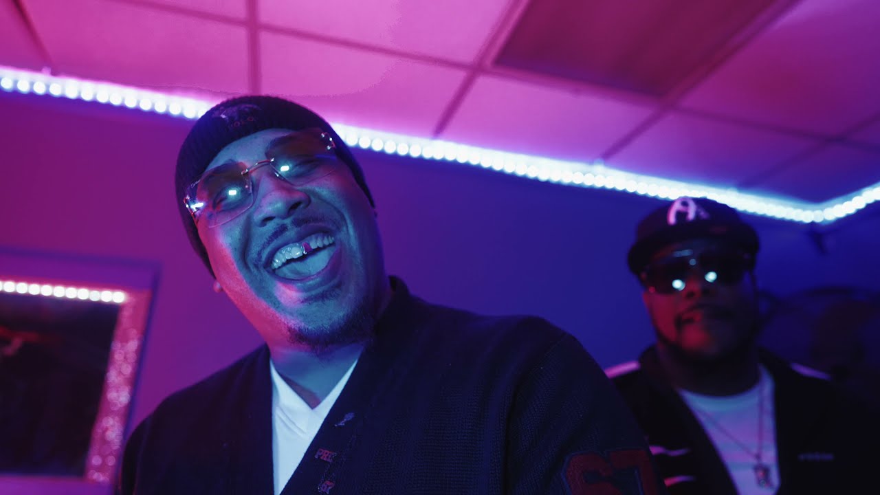 Poe White featuring Corey Royalty - Big Mad (Official Video)