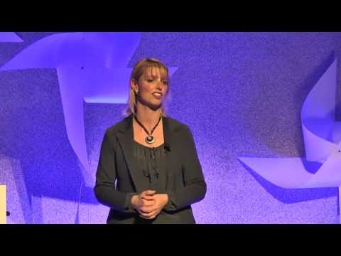 Speaker Annemarie Steen "Serious about Playfulness" Speaker Annemarie Steen "Serious about Playfulness"