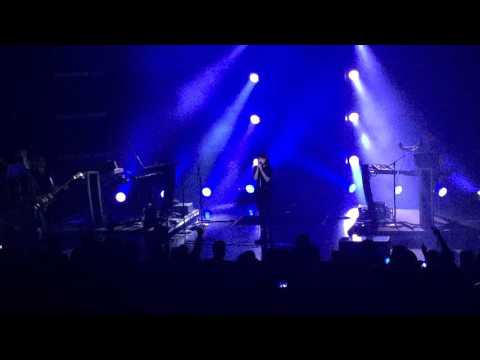 CHVRCHES - Tether [Live @ O2 Academy Birmingham, 25/11/15]