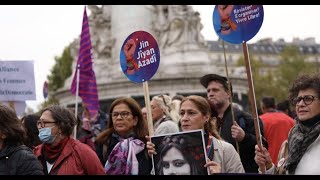 «Il faut une révolution» : à Paris, un nouveau rassemblement contre le régime iranien