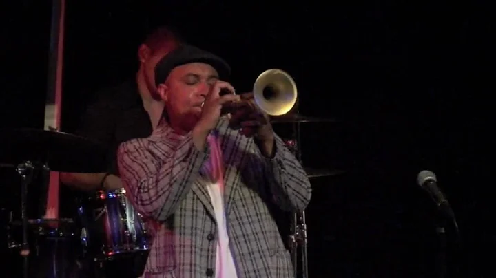 Doug Ellington 'Round Midnight V HD