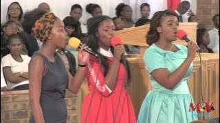 Ngcobo Sisters || People Need The Lord || LIVE at Orlando East SDA Church