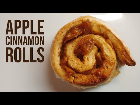 Video: How To Make A Quick Apple Roll