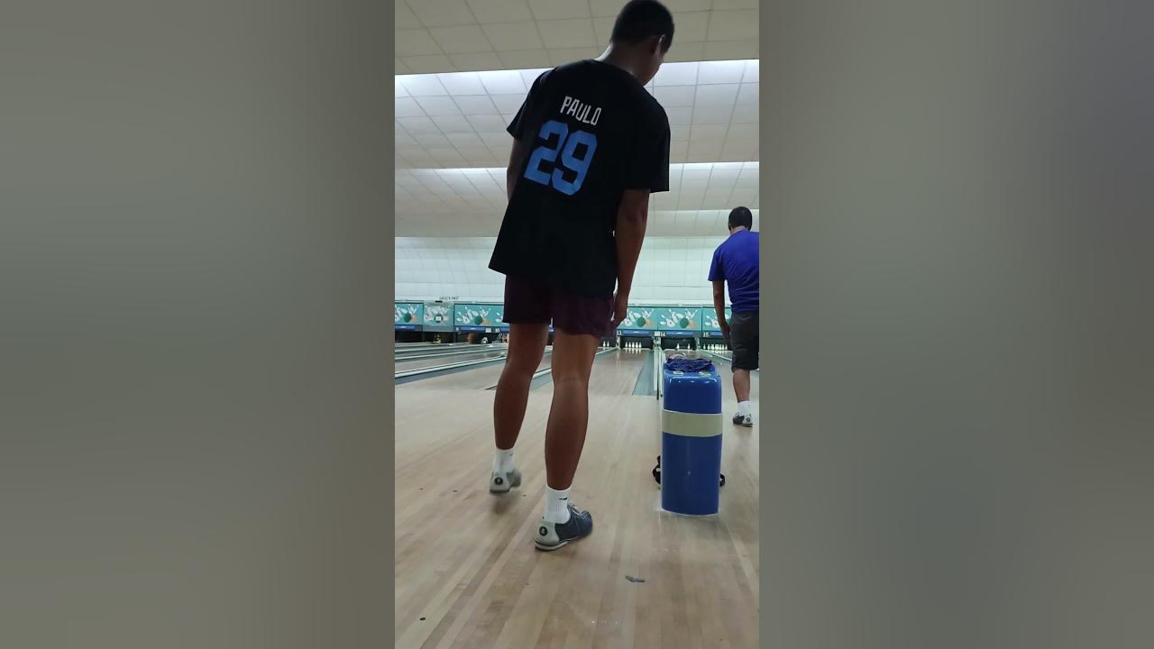 how-to-throw-a-duckpin-ball-duckpin-bowling-youtube