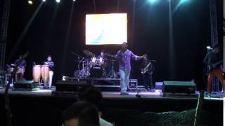 Ramon Acua y su grupo SB en vivo "Un rayo de sol"