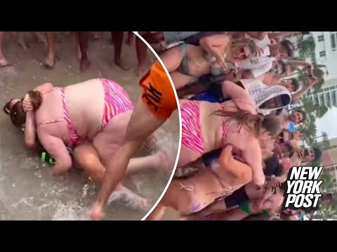 Bikini-clad co-eds brawl on beach in wild spring break video | New York Post
