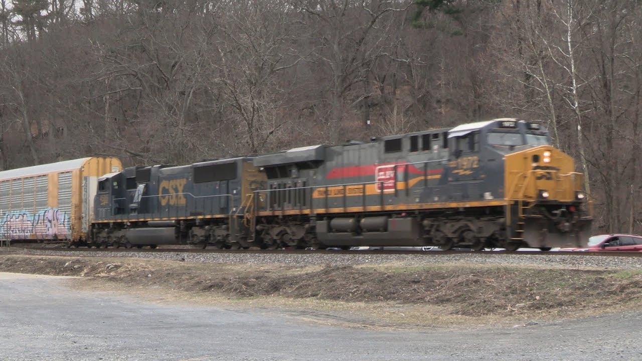 CSX River Line Action with an Appearance by the Family Lines Heritage ...