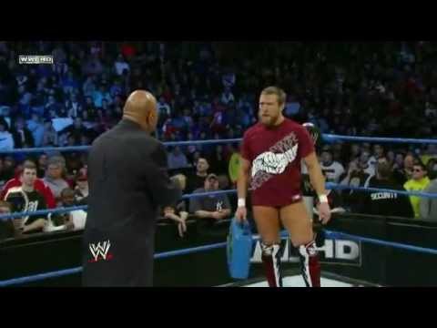 Daniel Bryan Cash-In his Money In The Bank contrac...