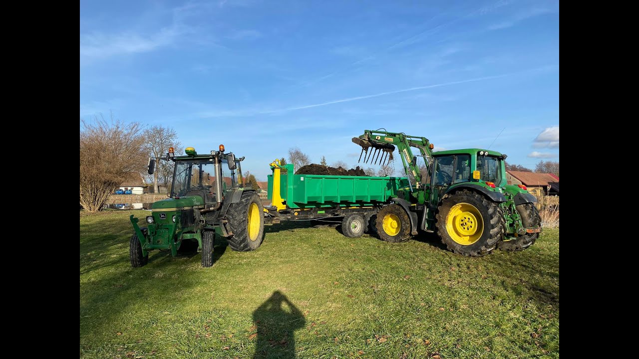 Odvoz bioodpadu John Deere 1850